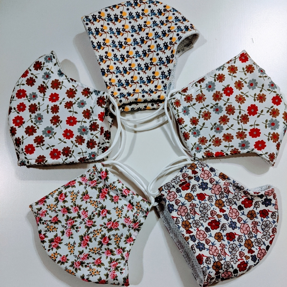 Set 5 floral design Face Masks, handmade - Picture 1 of 5